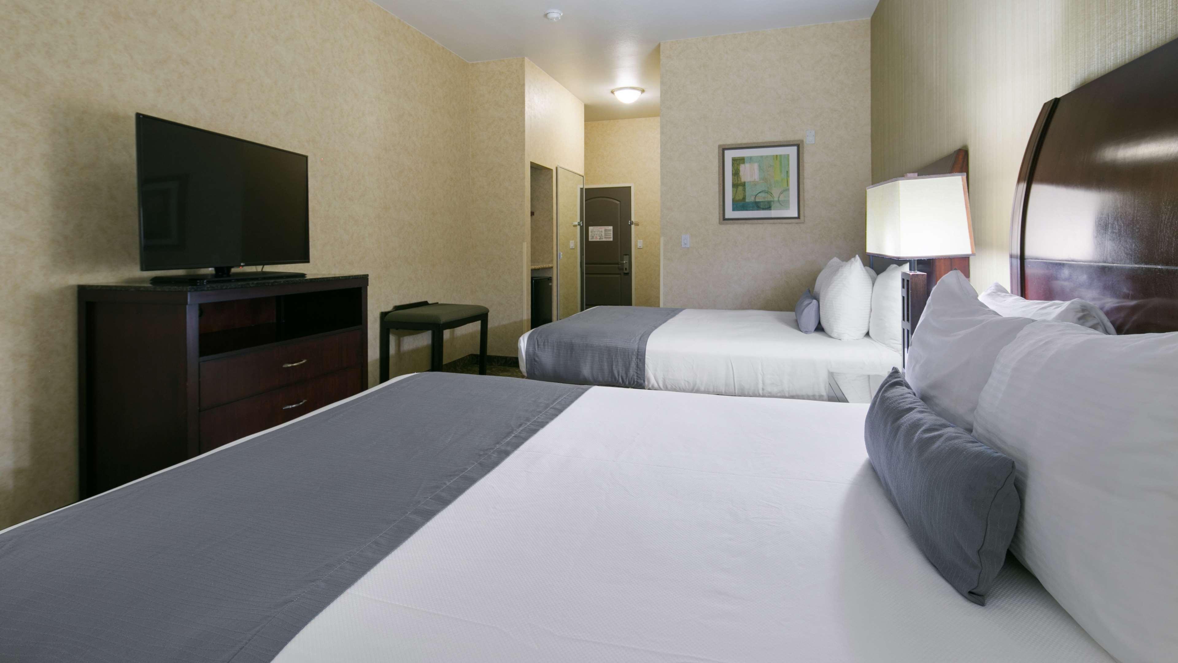 Best Western Plus Wasco Inn&Suites Exterior foto