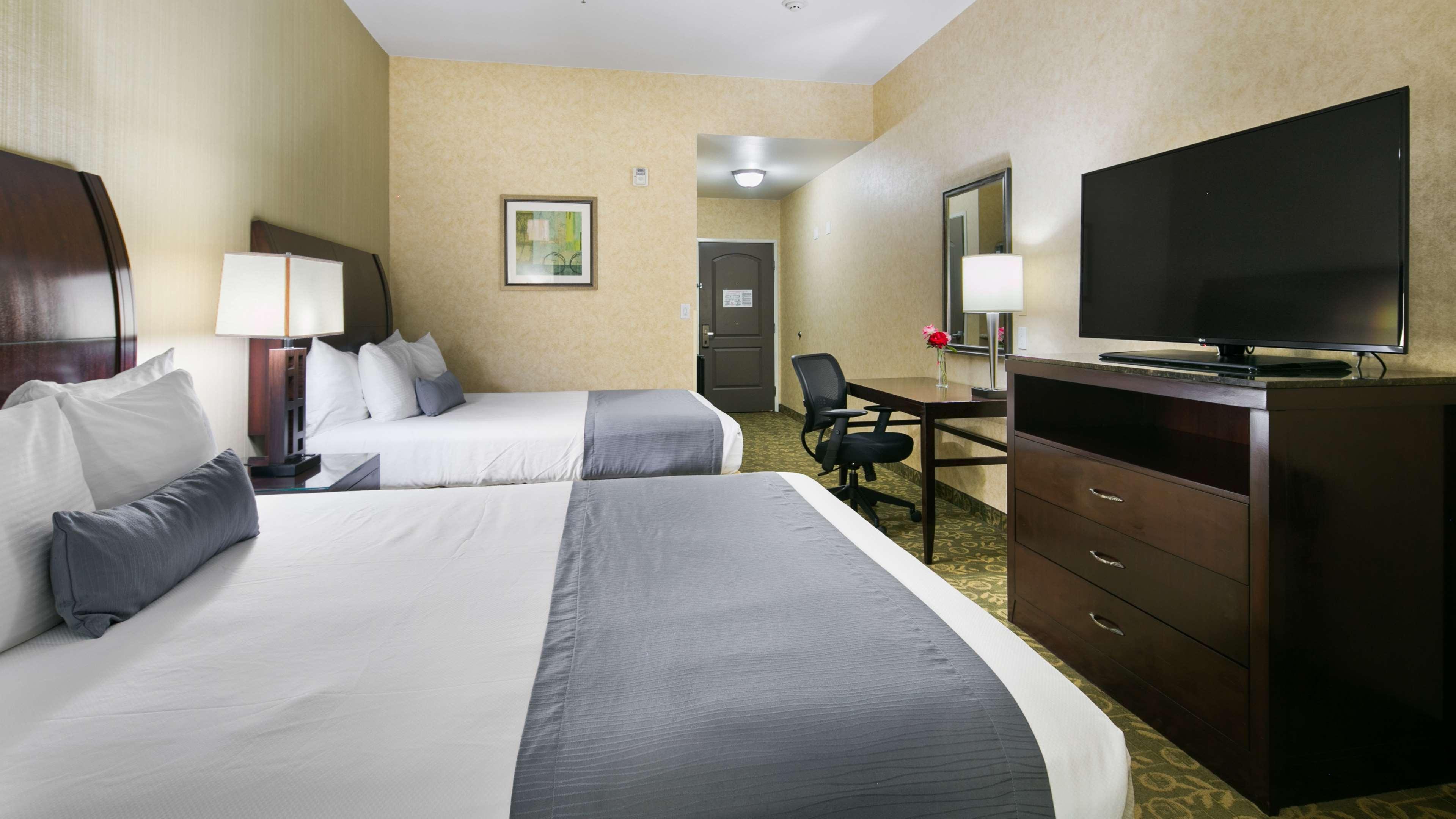 Best Western Plus Wasco Inn&Suites Exterior foto