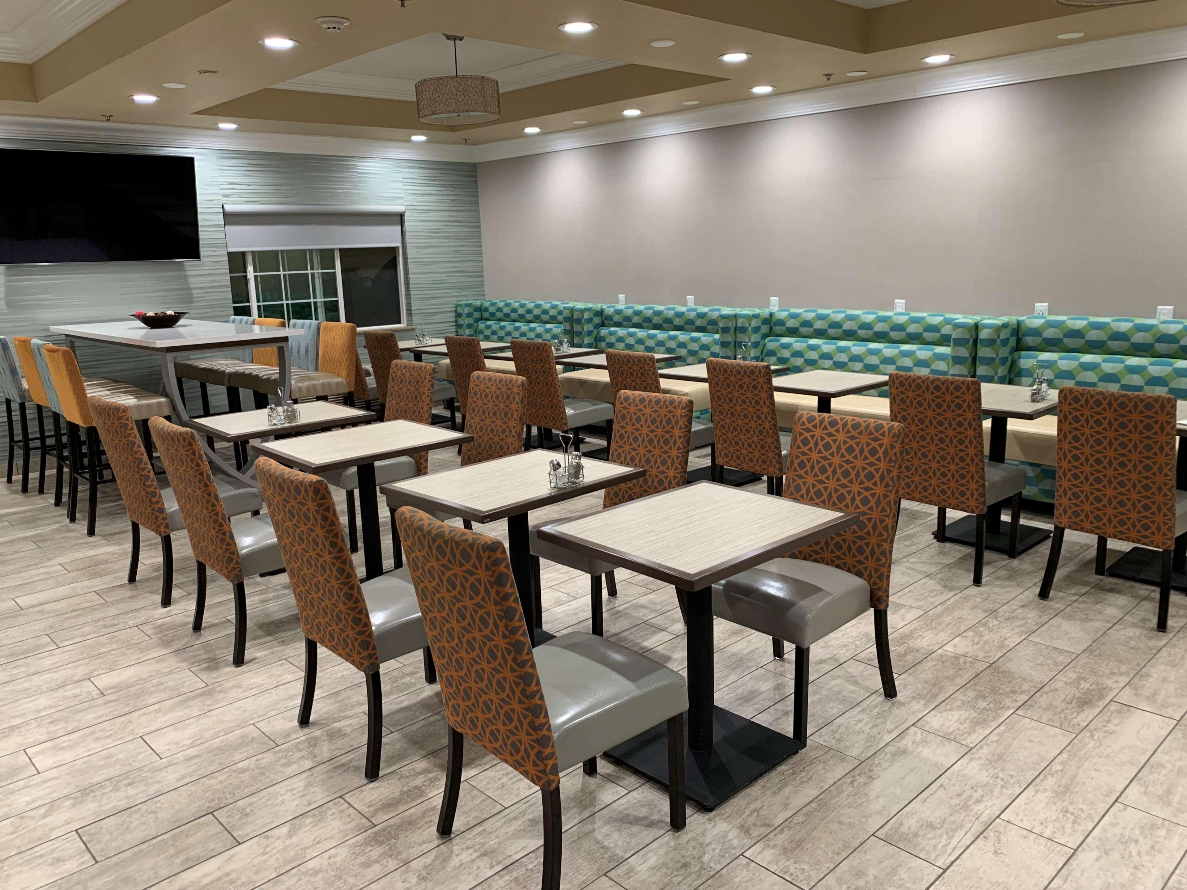 Best Western Plus Wasco Inn&Suites Exterior foto